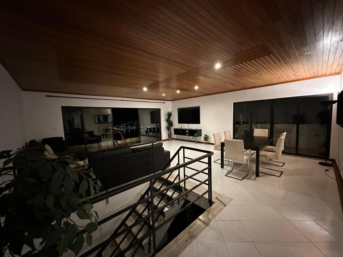 Penthouse Ocean View Sesimbra - Parking @Center Apartment Exterior photo